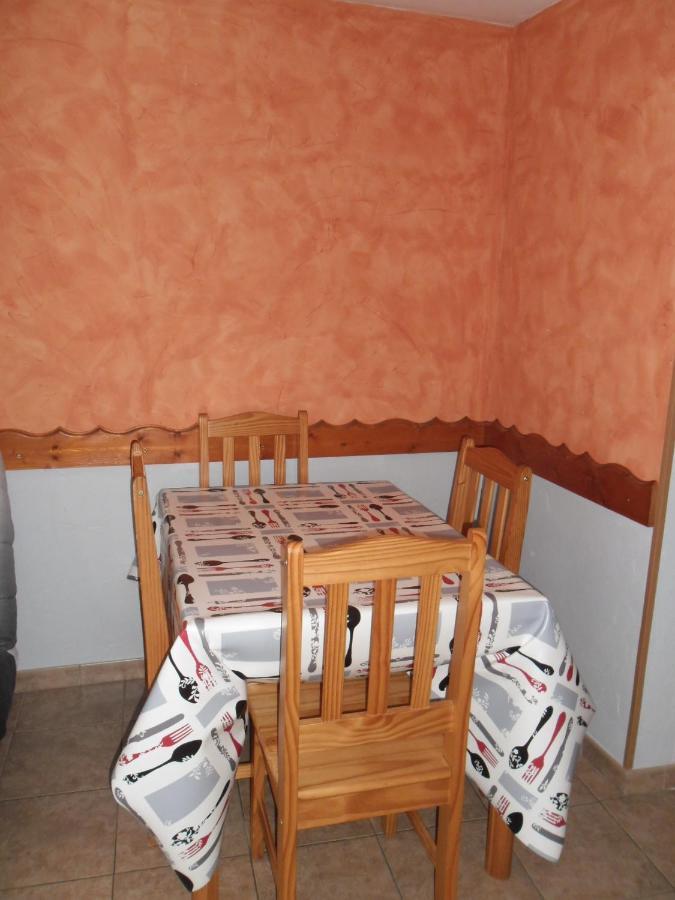 Maison Mitoyenne Avec Terrasse Villar-Saint-Pancrace ภายนอก รูปภาพ